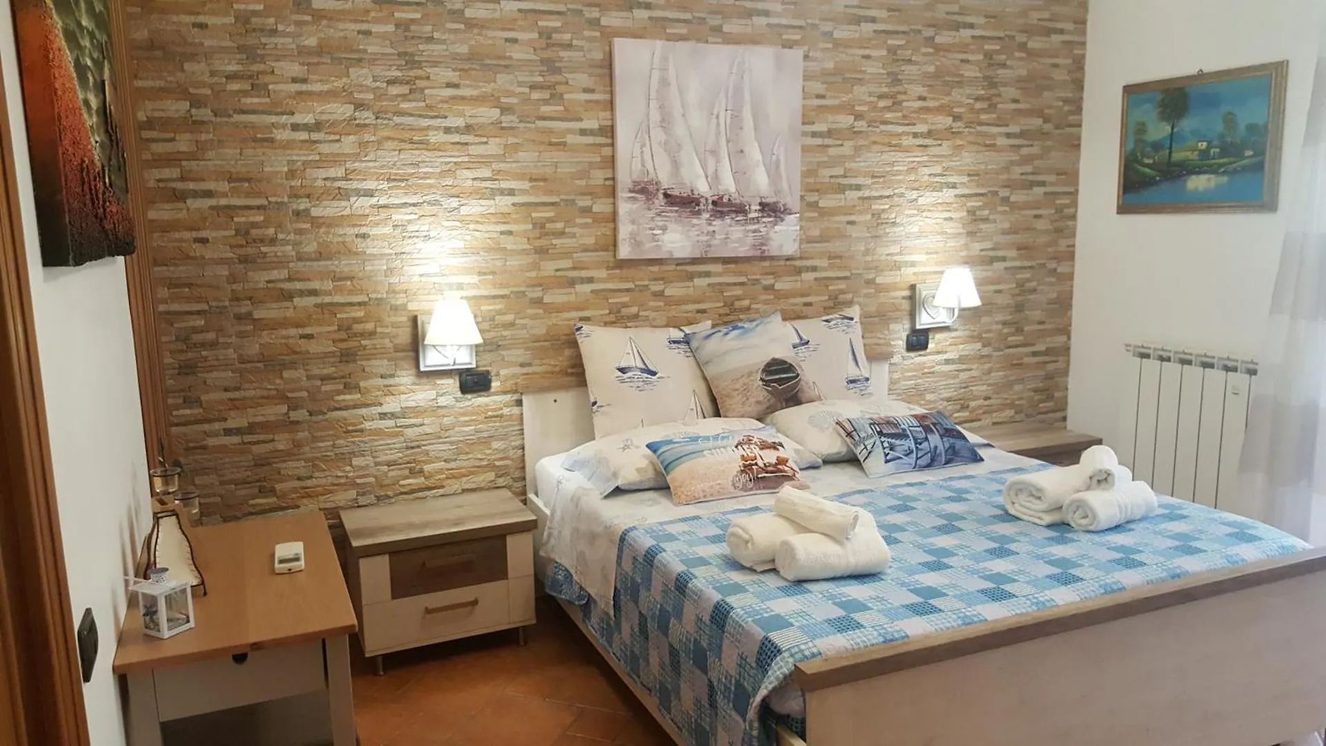 Bed and Breakfast Il Veliero Roccalumera Bed & Breakfast