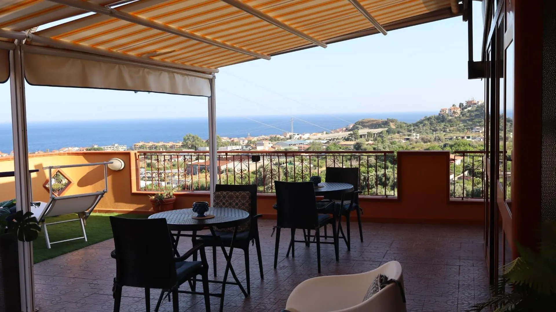 Bed and Breakfast Il Veliero Roccalumera 0*,  Italien
